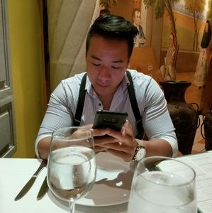 Meet your Posher, Val